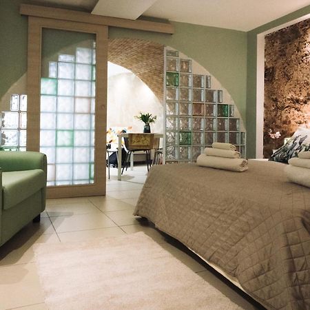 Dante House - By Holiday In The Ct Apartman Catania Kültér fotó